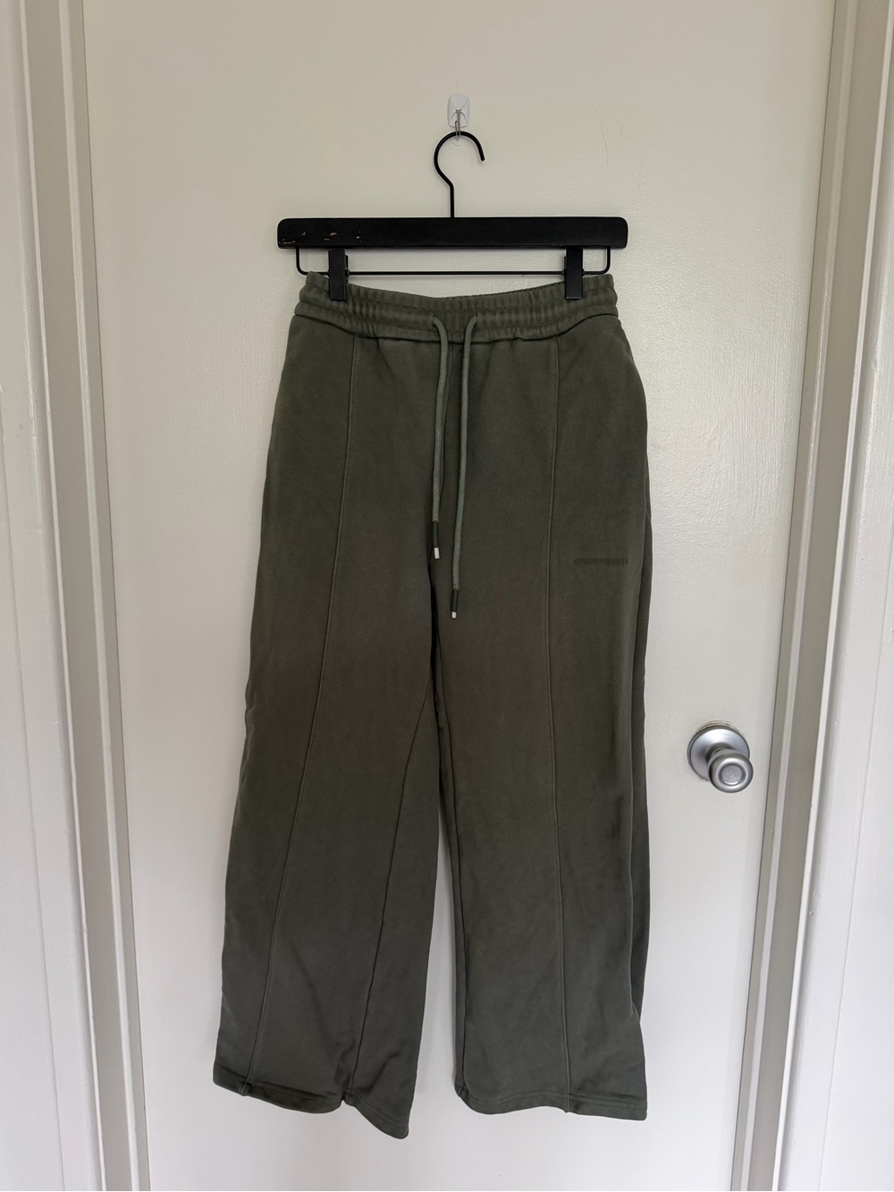 Women's Olive Green Wide-Leg Drawstring Joggers